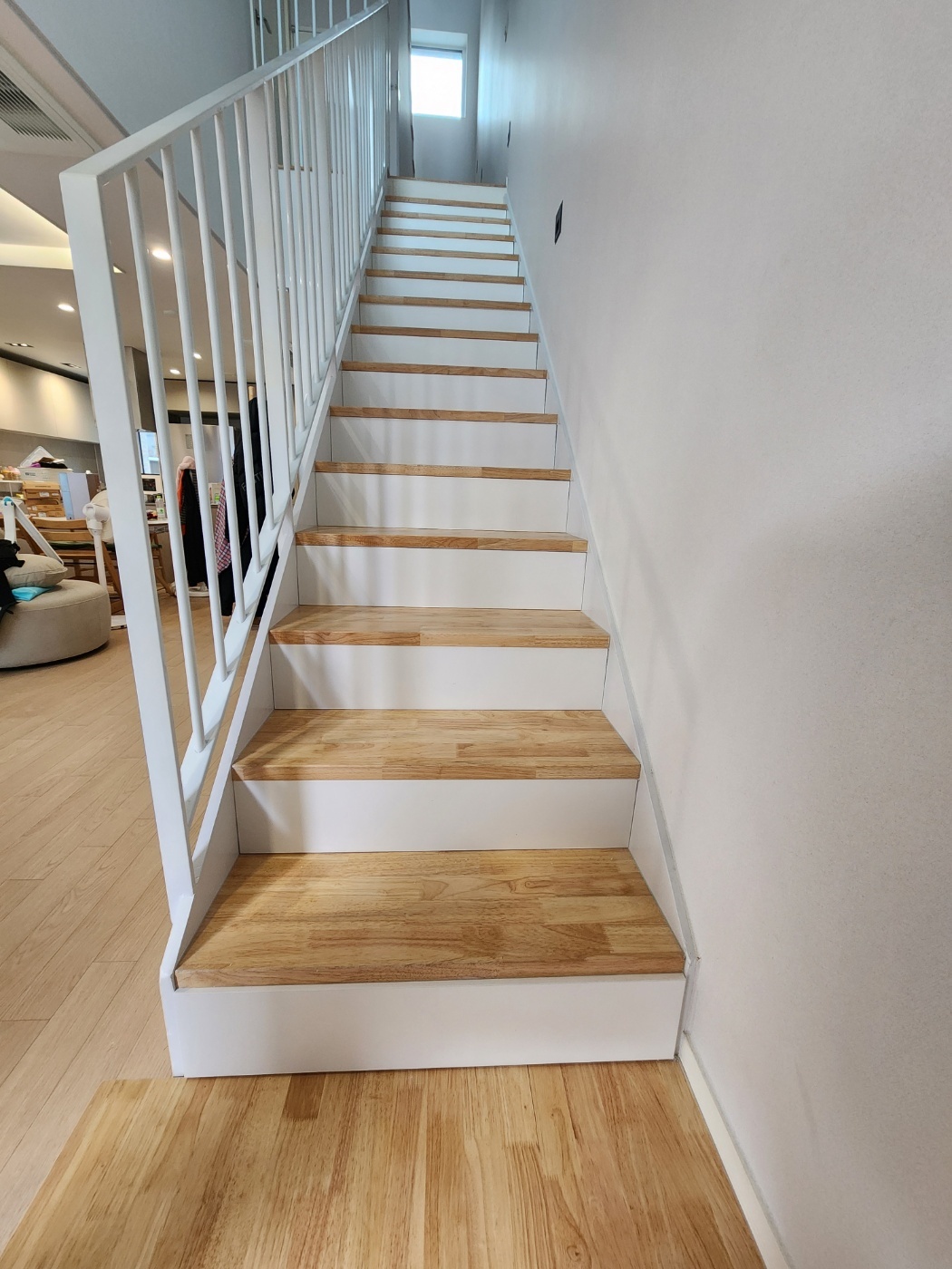 /user/j/juhanfurniture/editor/2412/fe079e8b55be9067d09dc90f9356e8d8_1734925756_6627.jpg 이미지크게보기